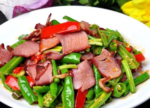 腌制腊肉可以用塑料盆吗 含有毒物质损害人体健康