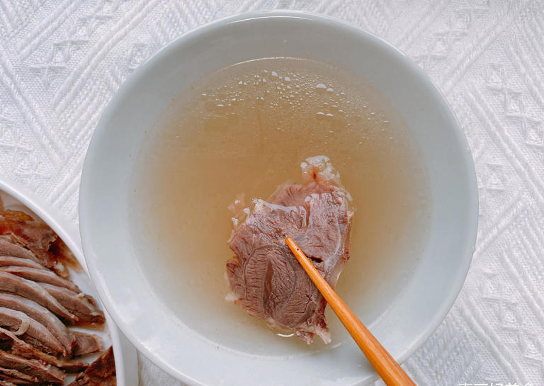 天热没胃口试试这凉菜，低脂肪高蛋白，老少皆宜，补充营养好度夏