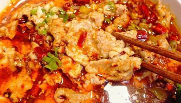 水煮肉片的做法，看似简单，实则蕴含着深厚的烹饪技巧
