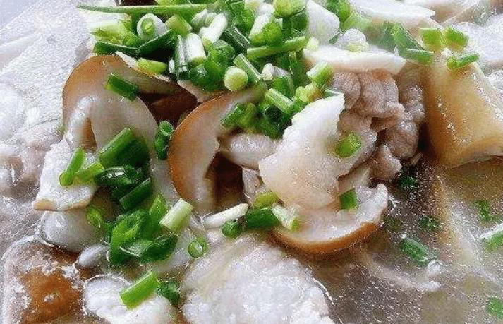 炖肉炖排骨，调料越多越难吃，牢记“2放3不放”，软烂入味吃着香