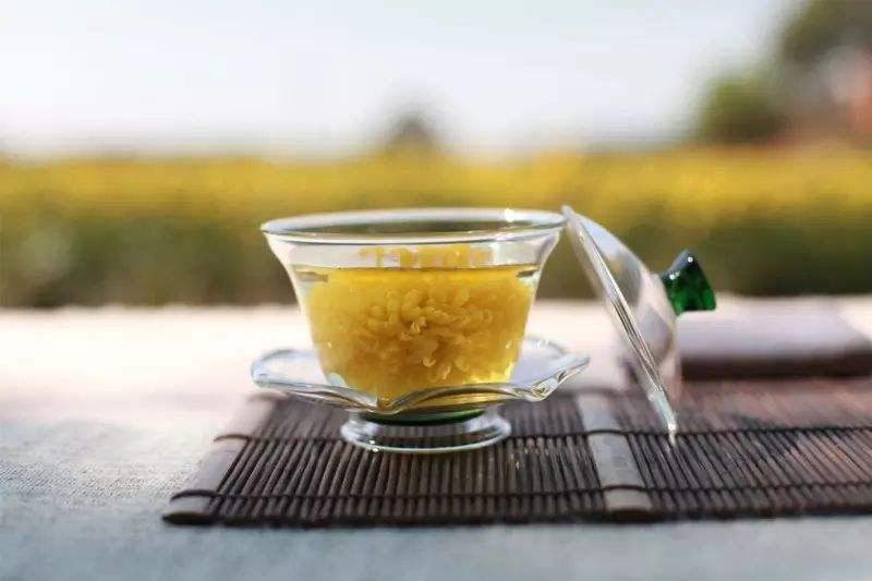 喝菊花茶调理 喝菊花茶调理