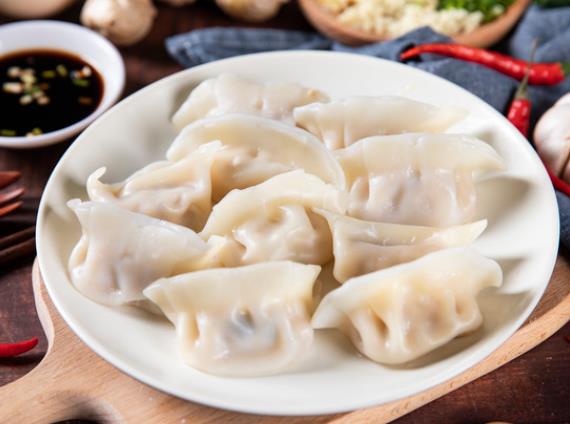 吃饺子容易长胖吗 脂肪蛋白质碳水高 易脂肪堆积