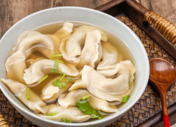 饺子馅怎么调好吃 少放肥肉多放蔬菜 素馅饺子健康营养