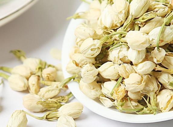 茉莉花和枸杞能一起喝吗 性味相似药效不冲突