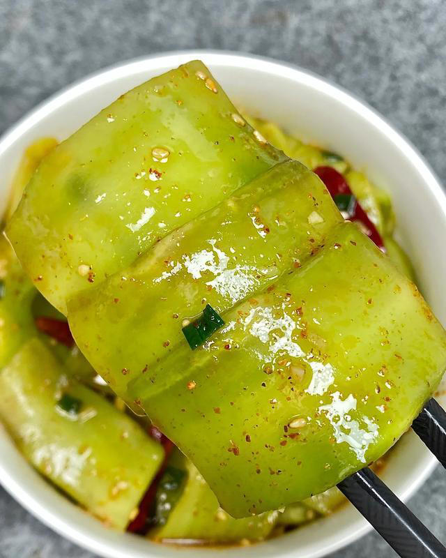 夏日凉拌菜食谱推荐，美味又爽口，总有一款适合你