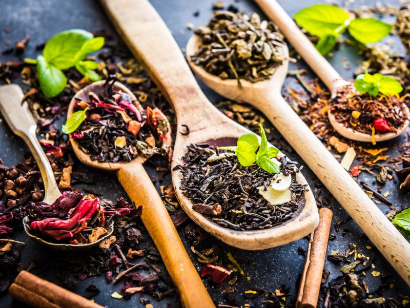 普洱茶生茶和熟茶哪个好