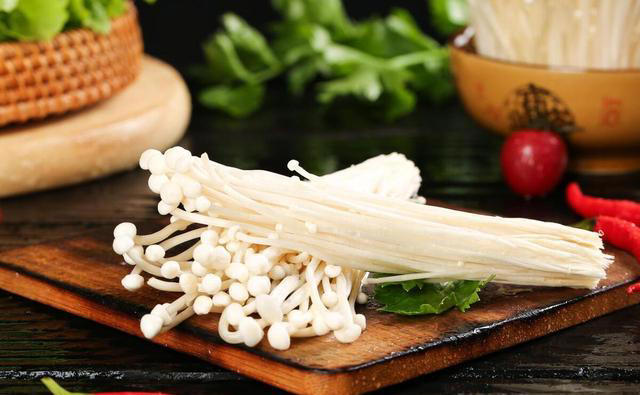 这3种“甲醛菜”，菜贩子从来都不吃，对健康无益，再便宜也别买