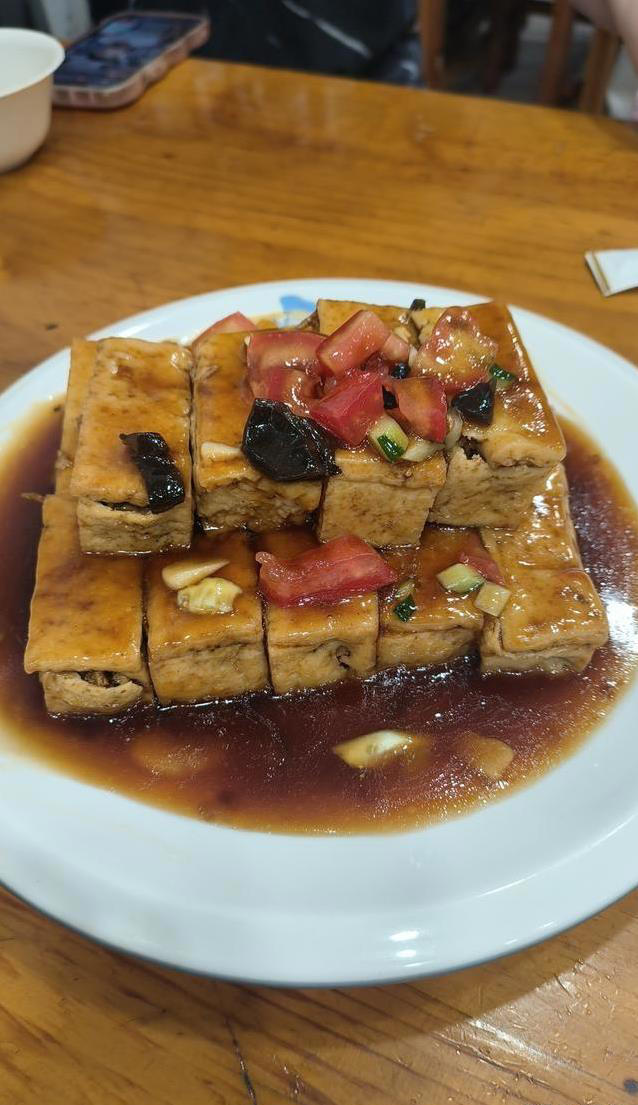 豆腐成本低廉却胜过龙虾鲍鱼，这8道名菜做法简单却藏着万千变化