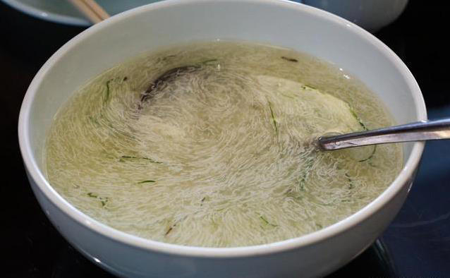 豆腐成本低廉却胜过龙虾鲍鱼，这8道名菜做法简单却藏着万千变化