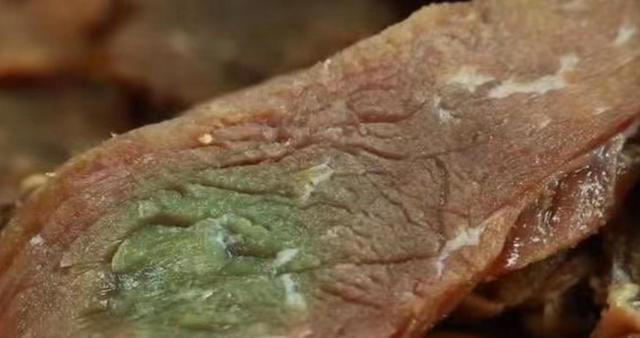 买牛肉时，别管“干”还是“湿”，遇到这5种不买，挑牛肉很简单