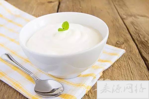牛奶和可乐哪个热量高