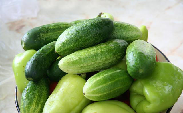 建议大家，这7类食物要常温储存，别放给冰箱，容易坏得更快！