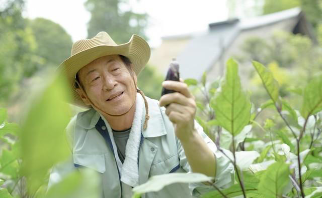 人老了，要养成这4个好习惯，晚年健康又幸福
