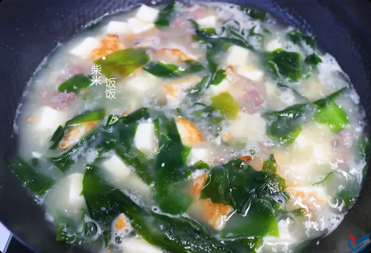 夏天多喝汤，这4样一起煮，鲜香四溢，营养满满