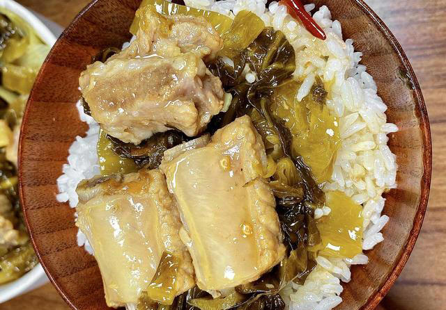 爱吃排骨的话认准这3种做法错不了，酸爽开胃外酥里嫩，越吃越香