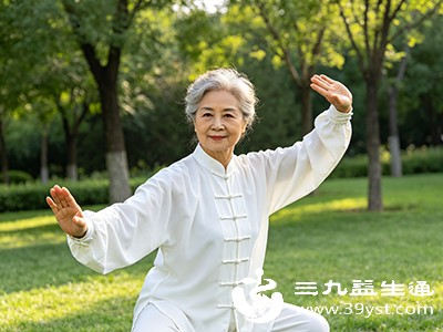 适当进行运动,如散步、慢跑、太极拳等 适当进行运动,如散步、慢跑、太极拳等