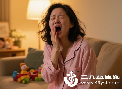 长期过度劳累，无论是体力还是脑力劳动，都会消耗身体气血和阴液