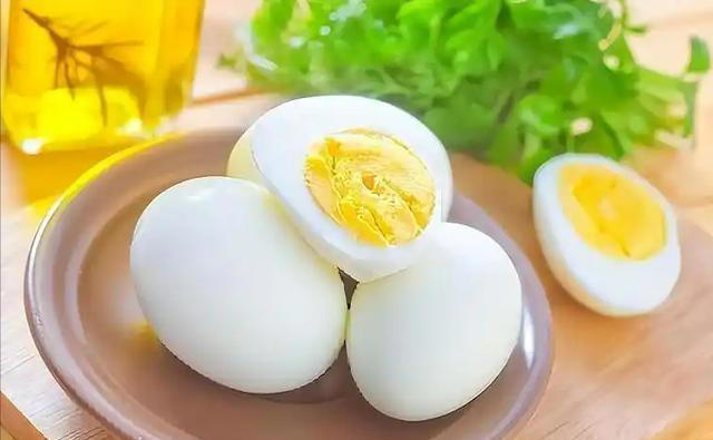 夏天不要太节俭！医生：老年人多吃3种高蛋白食物，提高免疫力