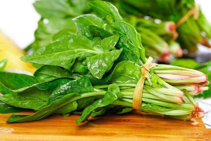 菠菜的营养价值很丰富，营养元素都有哪些呢？