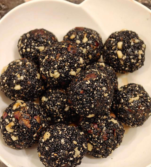 对肾非常好的4种食物，建议中老年：天热多吃，起夜少白天精神好