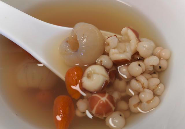 对肾非常好的4种食物，建议中老年：天热多吃，起夜少白天精神好