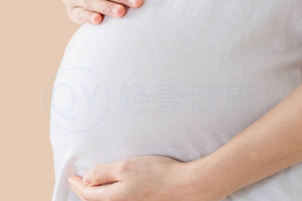 按摩乳腺 按摩乳腺
